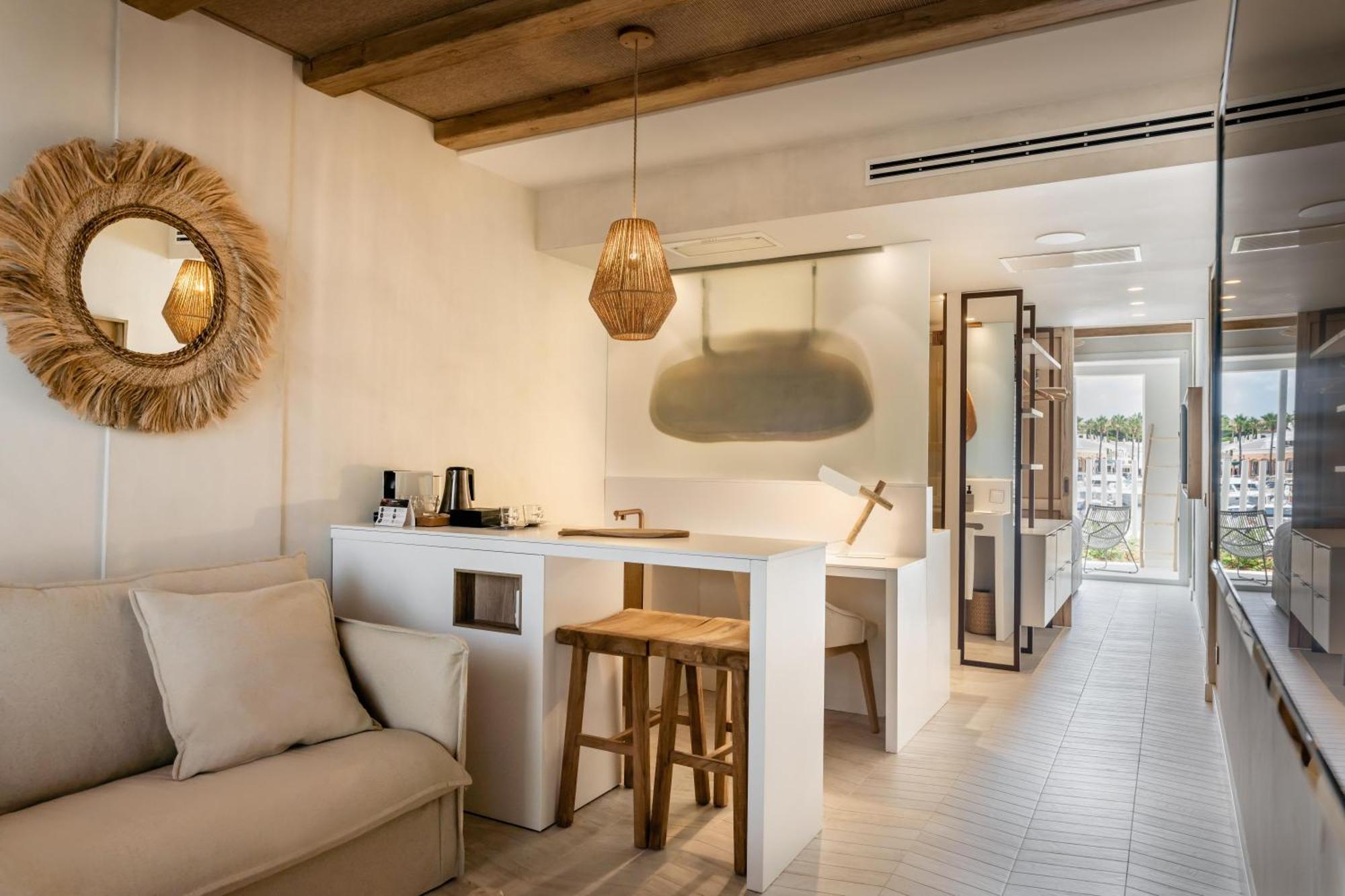 Lago Resort Menorca - Suites Del Lago Adults Only 卡兰博希 外观 照片